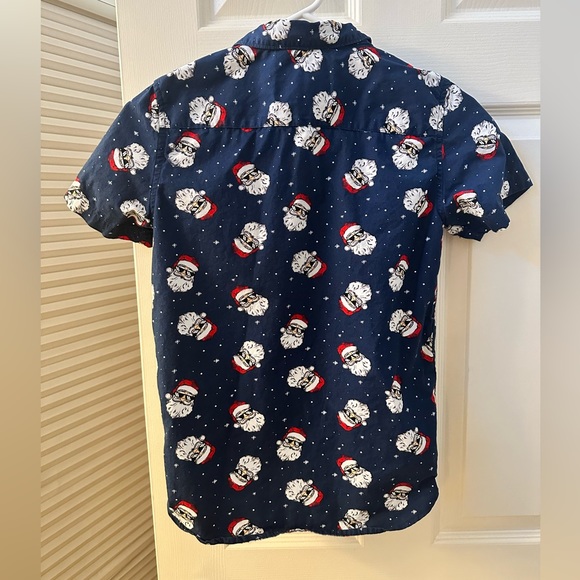 Denim & Flower Santa button down shirt - Picture 3 of 3